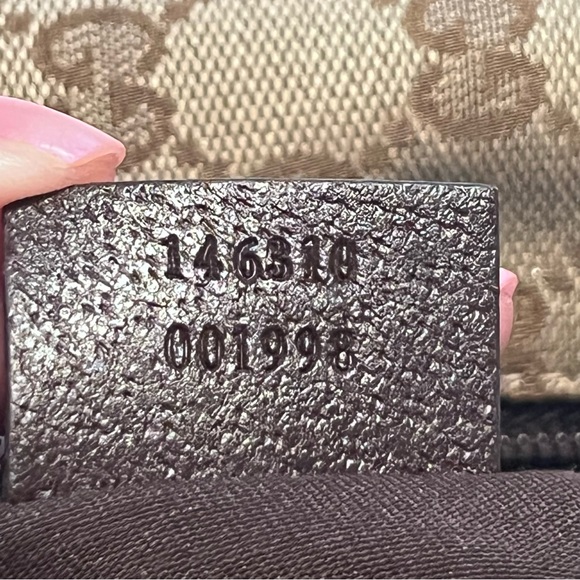 GUCCI GG Web Supreme Monogram Large Duffle - Picture 9 of 10